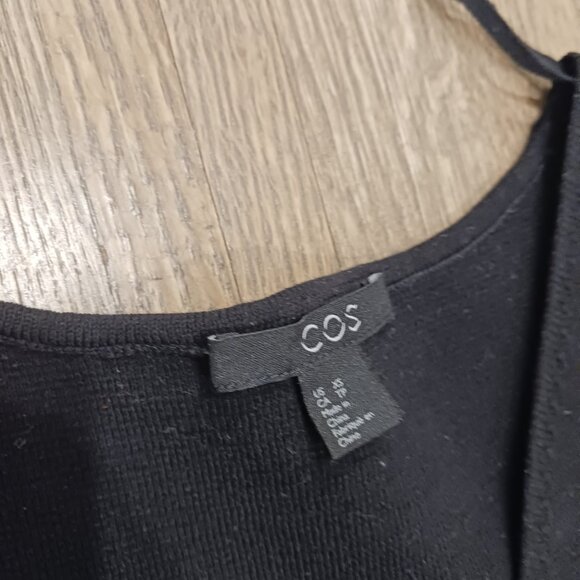 Cos knit black shirt size xs - Picture 3 of 3